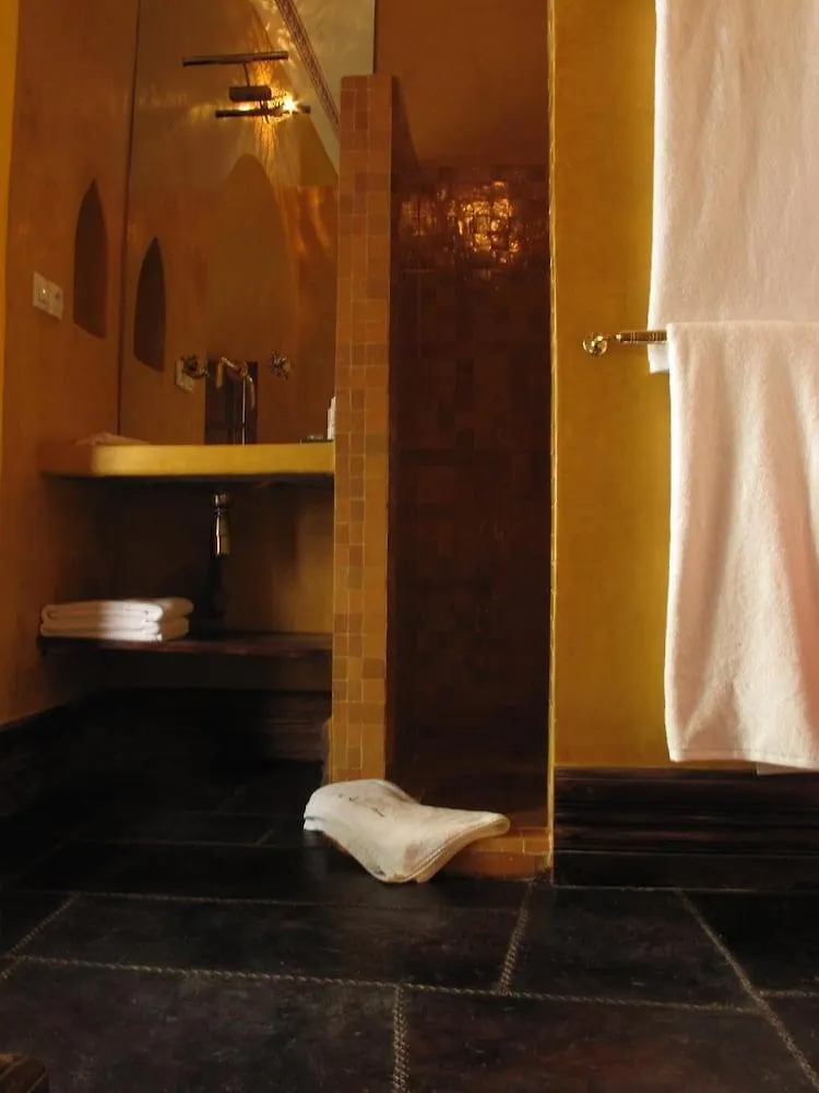 Riad Les Yeux Bleus Marrakesh